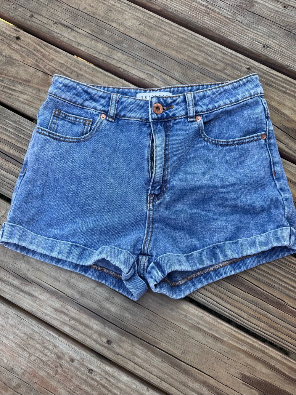 Bullhead Denim High-Rise Cuffed Hem Women's Mom Shorts